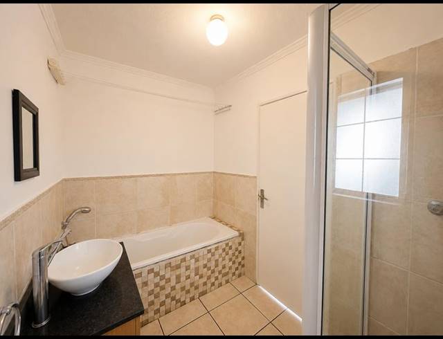 1 BEDROOM PROPERTY TO RENT IN RIVONIA